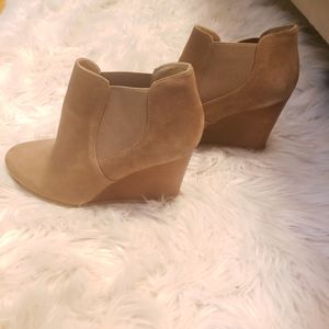 Brown wedge boots